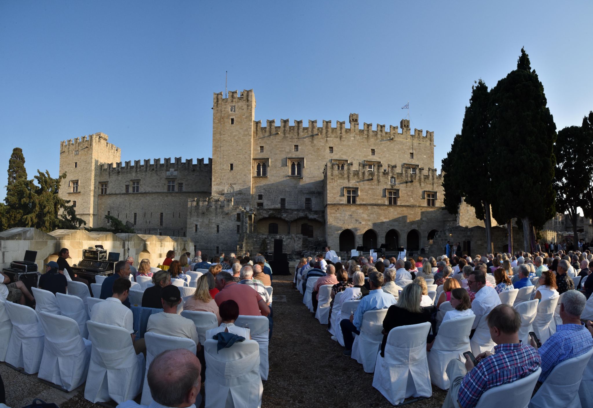 Azamazing Evening: Knights and Opera at the Grand Masters Palace.